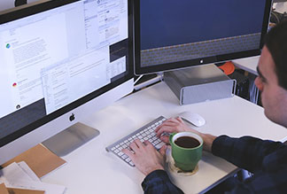 Küçük İşletmeler İçin Yapay Zeka Kullanımı: 7 Etkili Yöntem